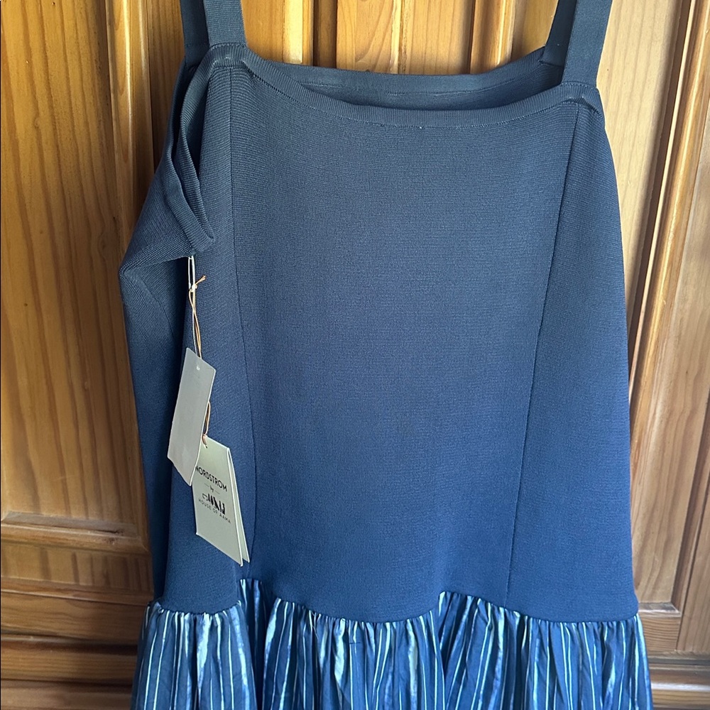 Nordstrom blue indigo washed stripe.  NWT size XXL